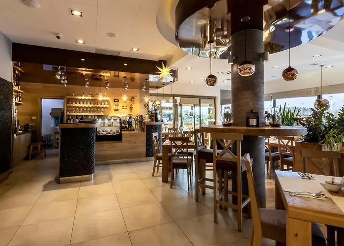 بيت شباب Stacja Snu بيتوف